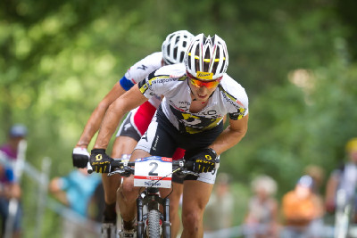 Nino Schurter s českým stínem