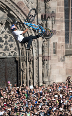 Red Bull District Ride 2011