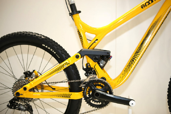 Commencal 2012