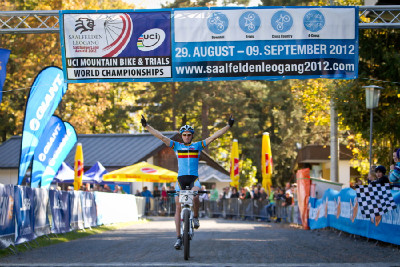 Kevin van Hoovels vítězí