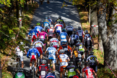 úvodní asfaltové stoupání