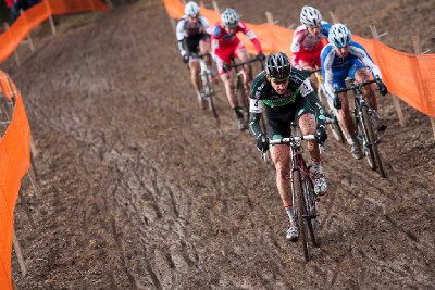 Skupinka pronásledovatelů vedená Martinem Zlámalíkem