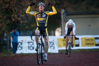 David Kášek vítězí