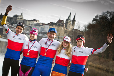 mistři od Kolína - Ťoupalík, Mikulášková, Pokorný, Czeczinkarová, Mosinger