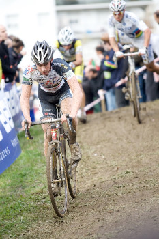 Radomír Šimůnek za to vzal hned po startu