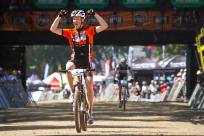 Alexander Gehbauer vítězí