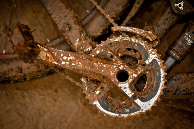 závod žen do 23 let po lijáku