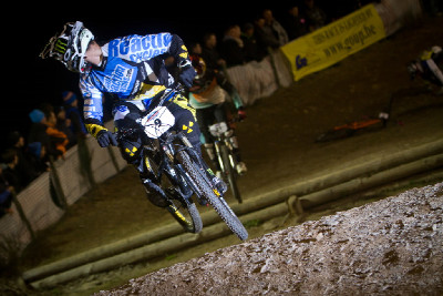 Lukáš Měchura kontroluje postup do finále