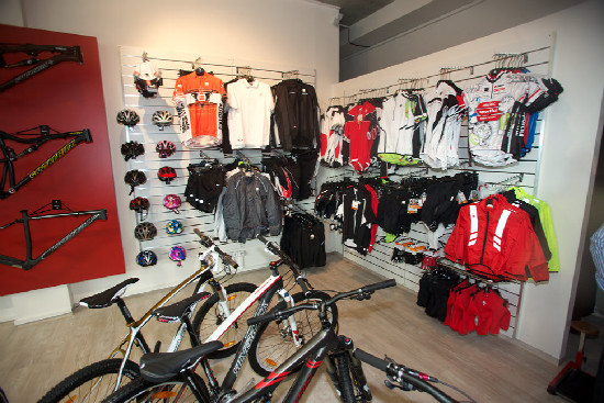 AkceBike shop opening