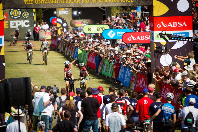 nejlepší ženy Esther Suss a Sally Bigham