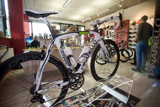 AkceBike shop opening