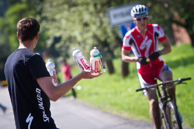 menu Jaroslava Kulhavého v polovině závodu