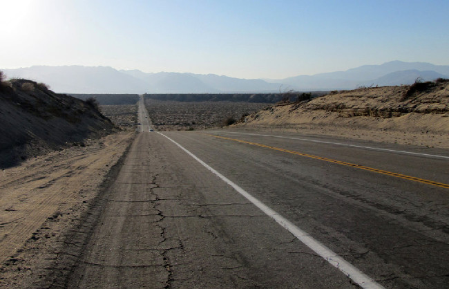 RAAM - 53°C ve stínu, 70 na slunci