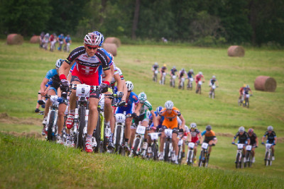 Švýcarský mistr Urs Huber na čele