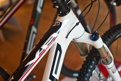 karbonové 29" hardtaily