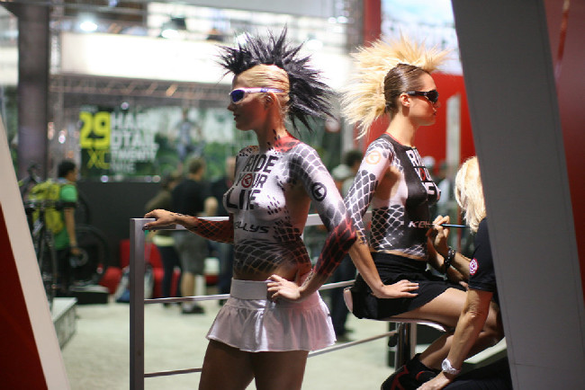 Kellys body painting