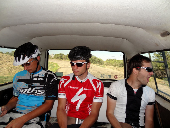 Moab 2012 ranní start na bikování