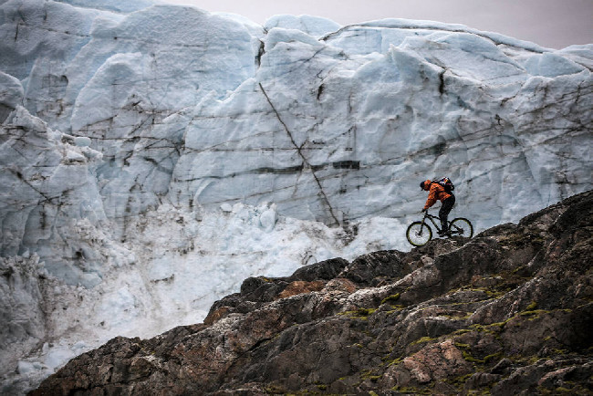 Petr Kraus v Grónsku - před Russel Glacierem
