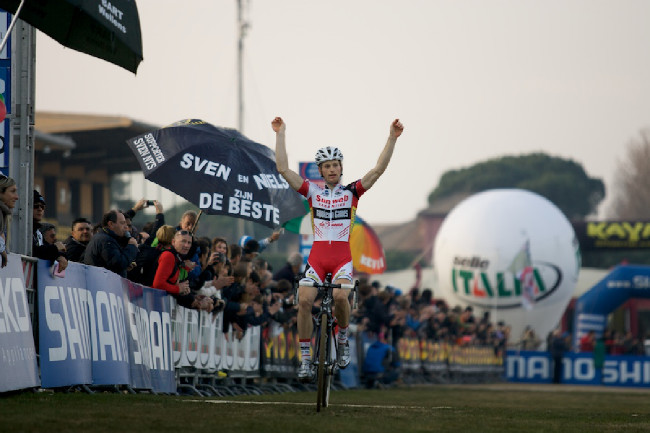 Kevin Pauwels vítězí