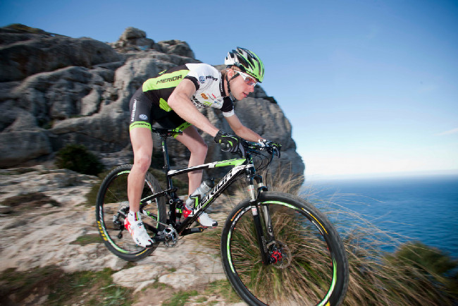 Ondřej Cink na novém kole Merida Big NinetyNine