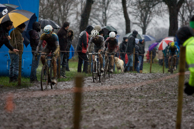 Strašnější počasí snad ani být nemohlo...