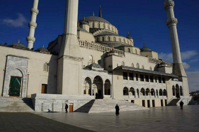 Mešita v centru Ankary