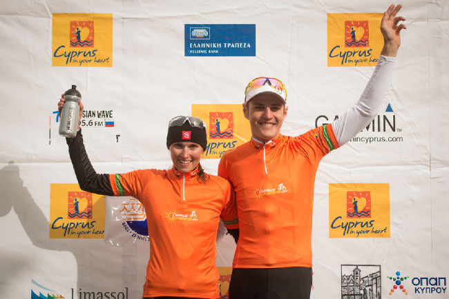 Jaroslav Kulhavý a Blaza Klemencic v dresech pro lídry Sunshine Cupu 2013