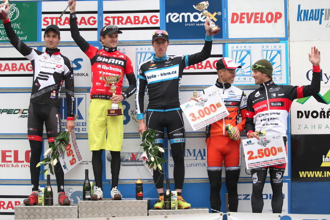 stupně vítězů muži