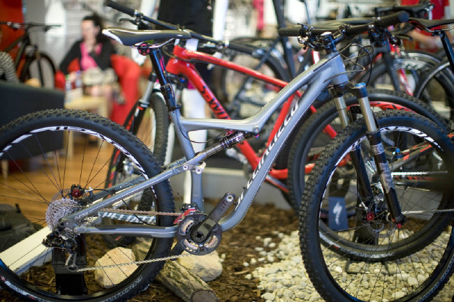 Kolokrám Specialized Concept Store 2013