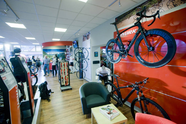 Kolokrám Specialized Concept Store 2013