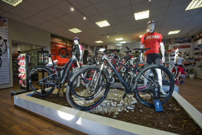 Kolokrám Specialized Concept Store 2013