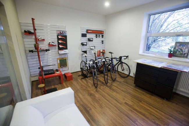 Kolokrám Specialized Concept Store 2013