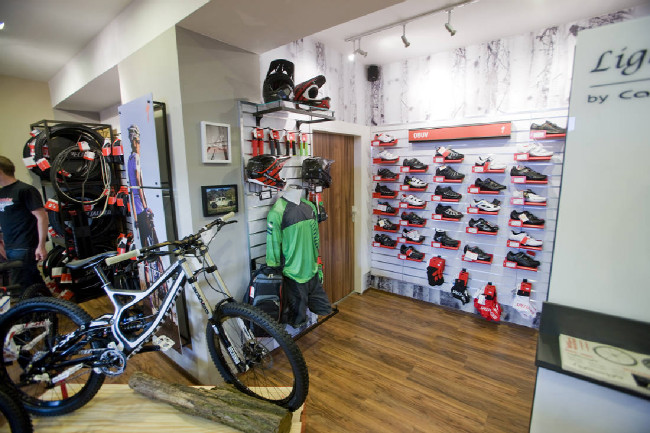 Kolokrám Specialized Concept Store 2013
