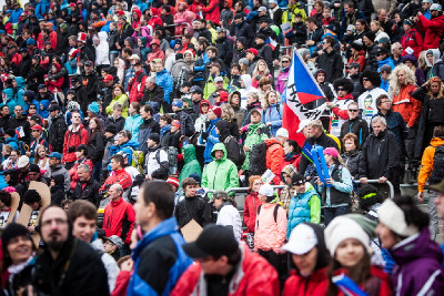 zaplněné tribuny Vysočina Areny