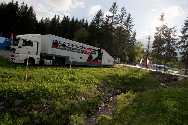 První týmy ve Vysočina Aréně