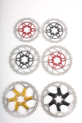 Tuningová inspirace od Mortop, A2Z a Aerozine