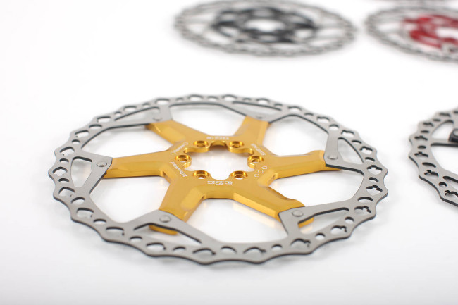 Tuningová inspirace od Mortop, A2Z a Aerozine