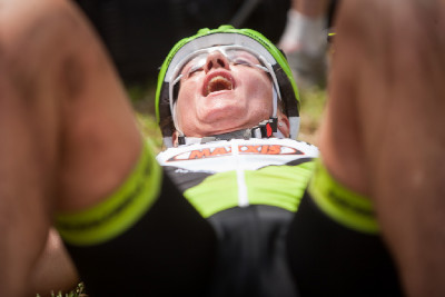 Gunn Rita se kousla na bednu