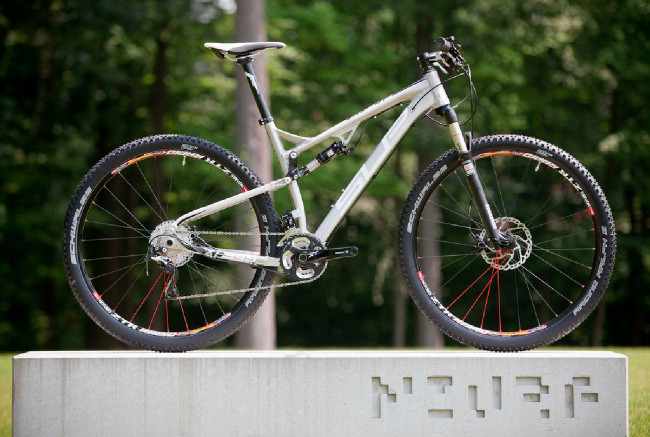 Superior XF 949 2014