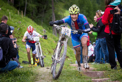 Kristián Hynek na Mausefalle začíná lehce ztrácet