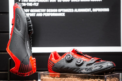 nové bikové tretry Specialized S-Works