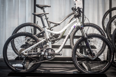 dámský trailbike Safire