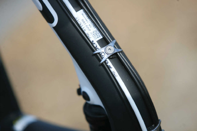 GT Sensor Carbon Pro