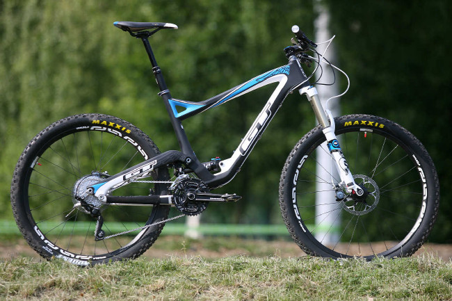 GT Sensor Carbon Pro