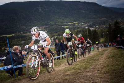 Nino Schurter s Čechy v patách