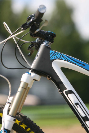 GT Sensor Carbon Pro