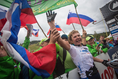 Tanja Zakelj ovládl celkové hodnocení SP