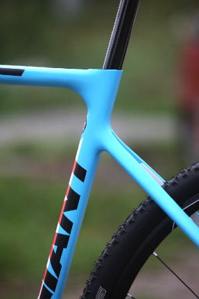 Giant TCX Advanced 1