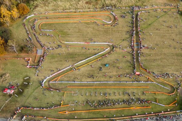závod světového poháru v Táboře z ptačí perspektivy
