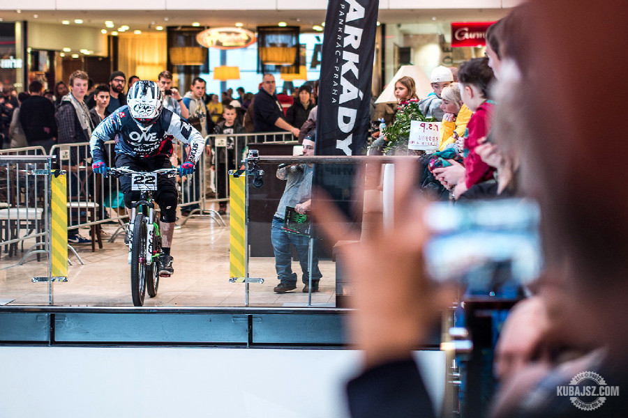 Arkády Downmall 2014 